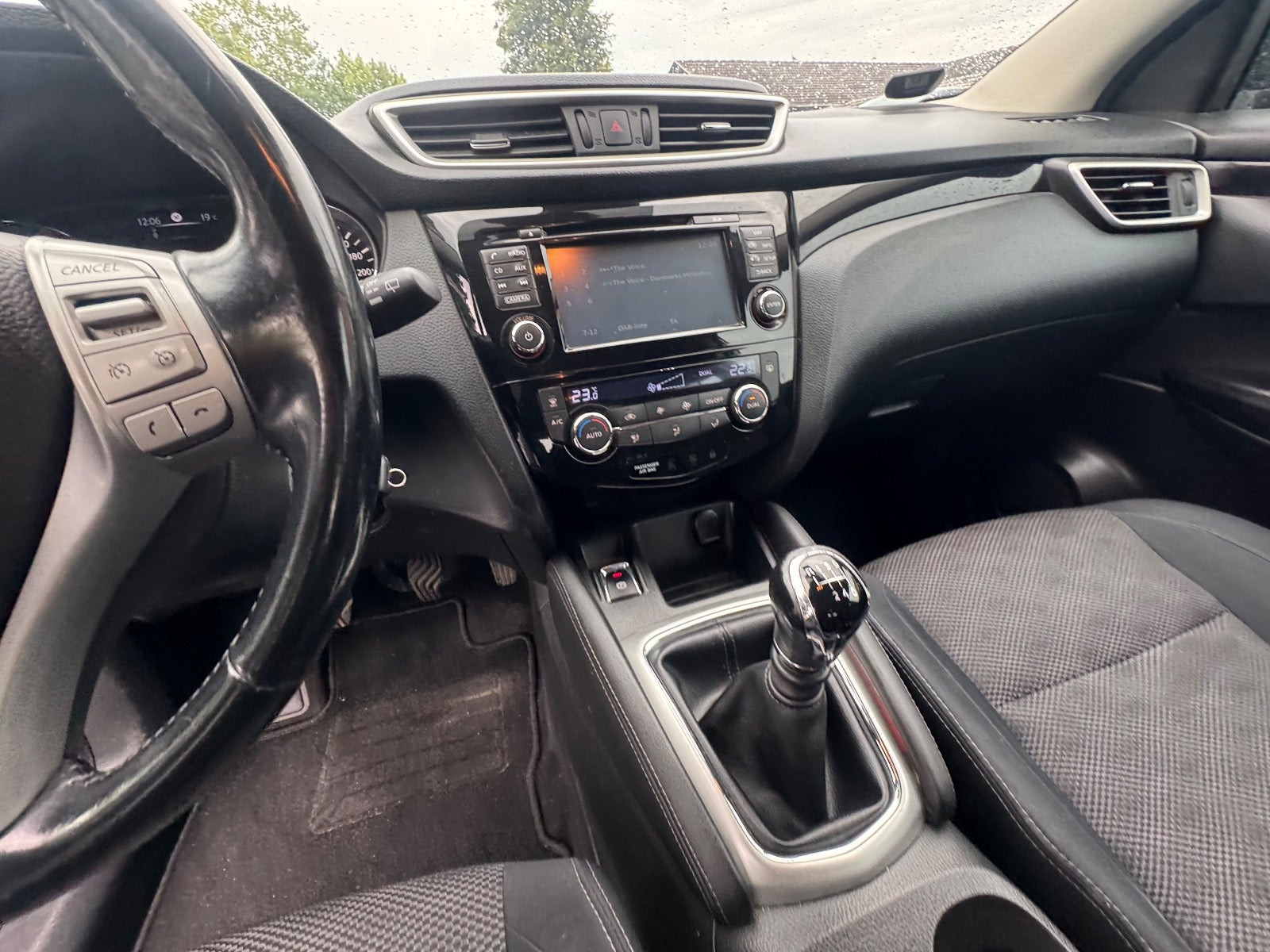 undefined Nissan Qashqai fra 2014