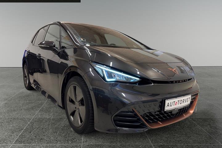 Sort Cupra Born fra 2023