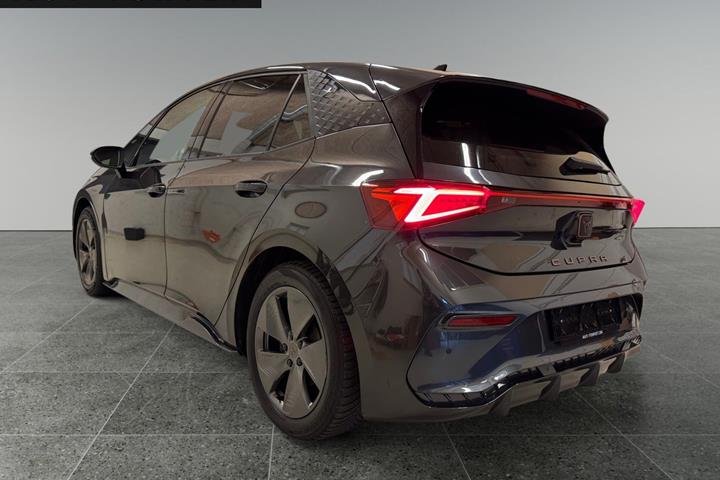 Sort Cupra Born fra 2023