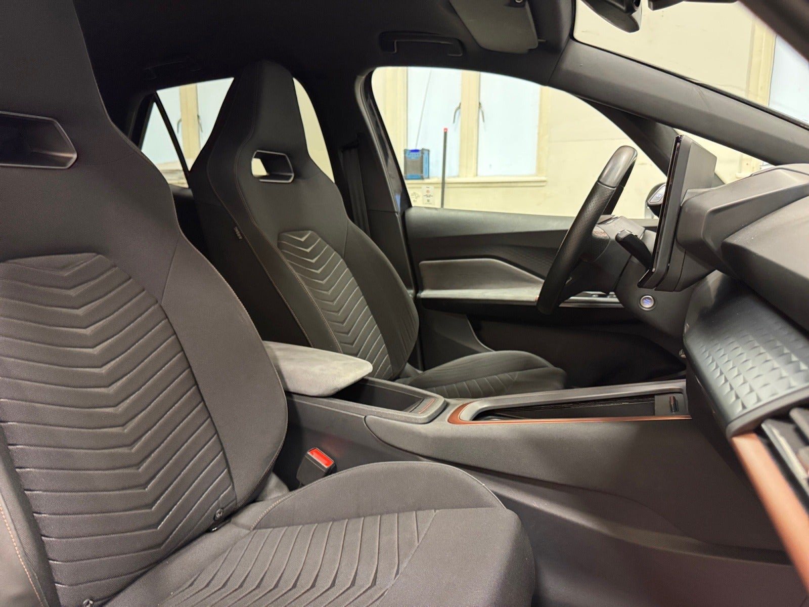Sort Cupra Born fra 2023