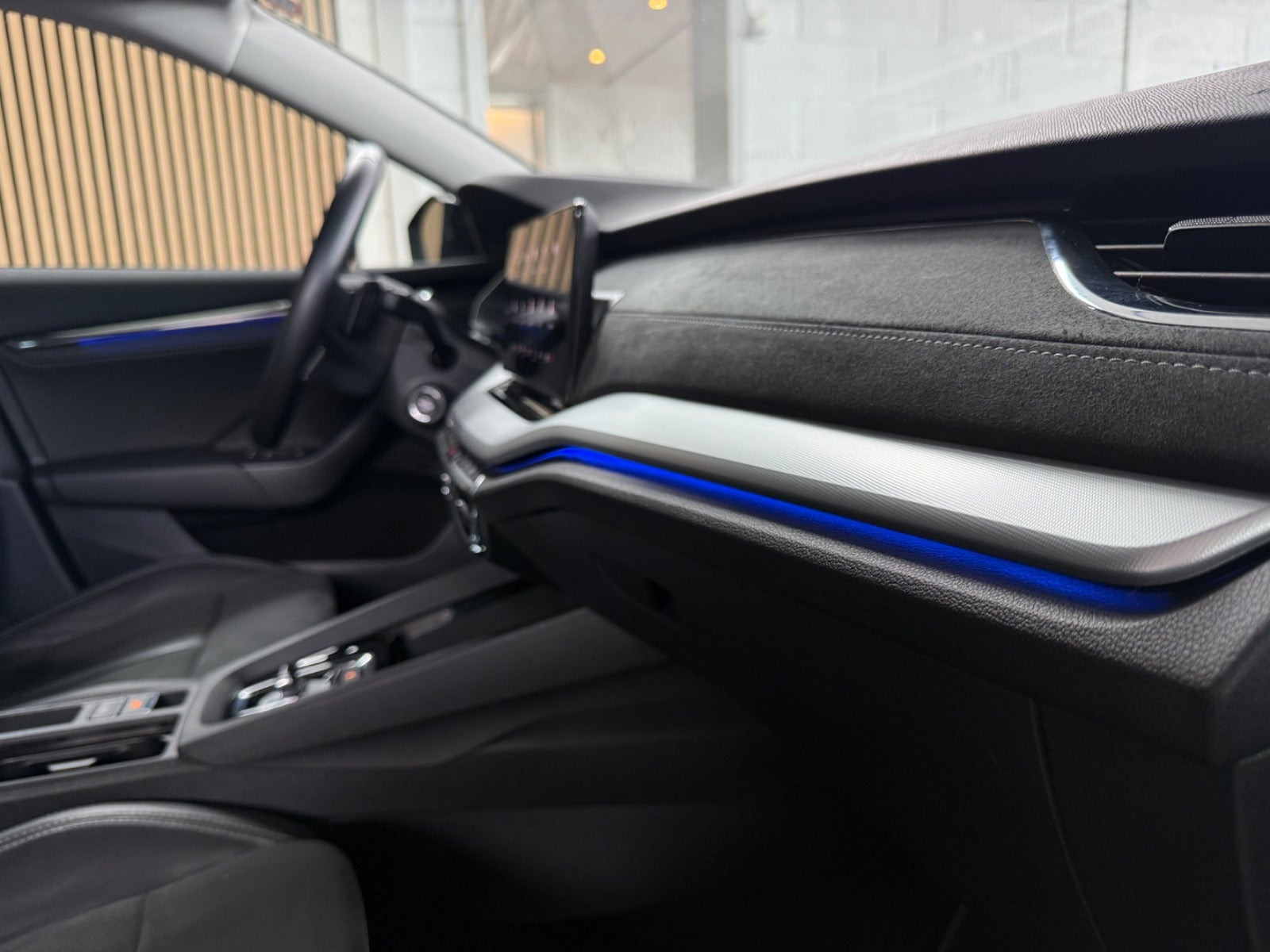Sort Skoda Octavia fra 2021