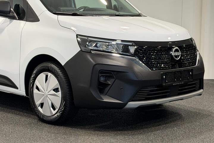 Hvid Nissan Townstar fra 2023