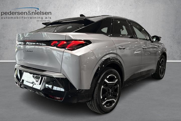Grå Peugeot e-3008 fra 2026