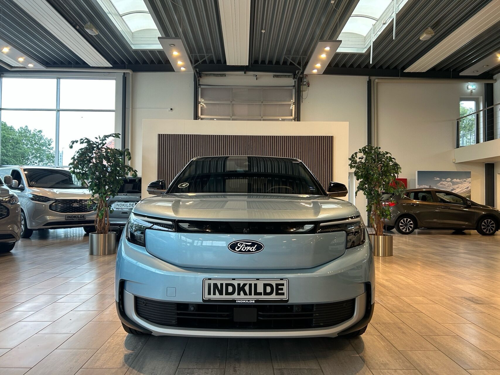 Blå Ford Explorer fra 2024