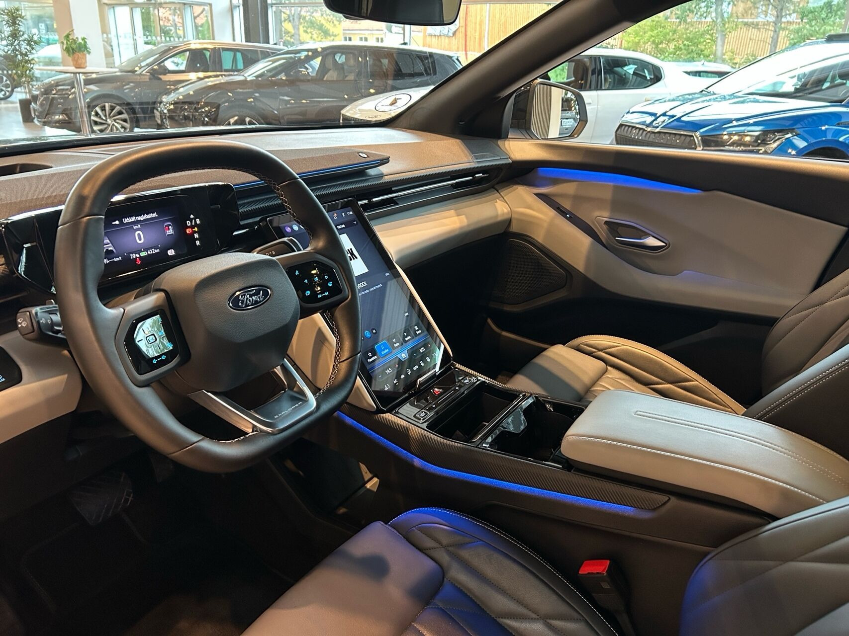 Blå Ford Explorer fra 2024