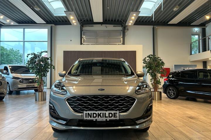 Sølv Ford Kuga fra 2021