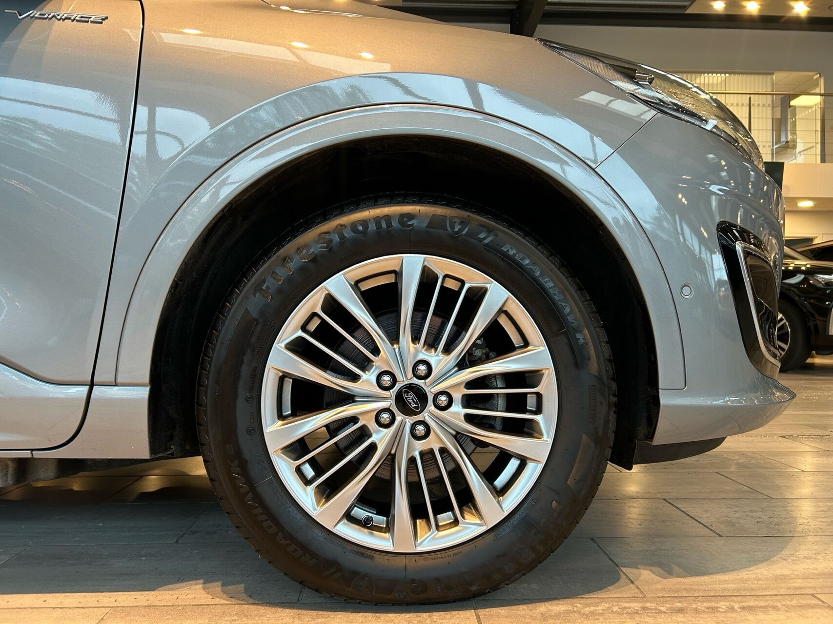 Sølv Ford Kuga fra 2021