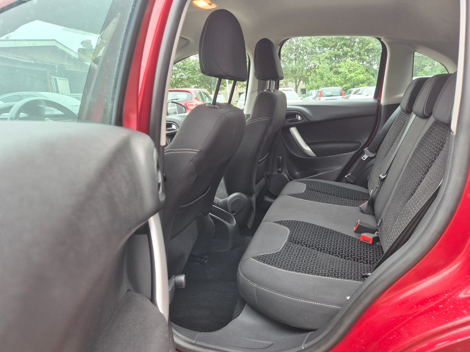 Grøn Citroën C3 fra 2011