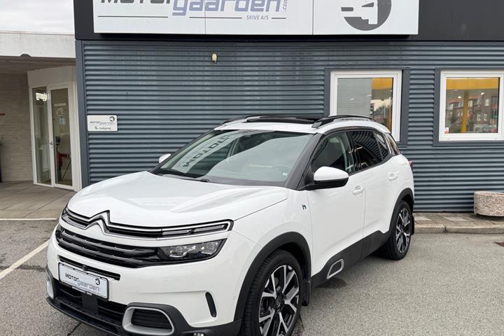 Hvid Citroën C5 Aircross fra 2022 set udefra
