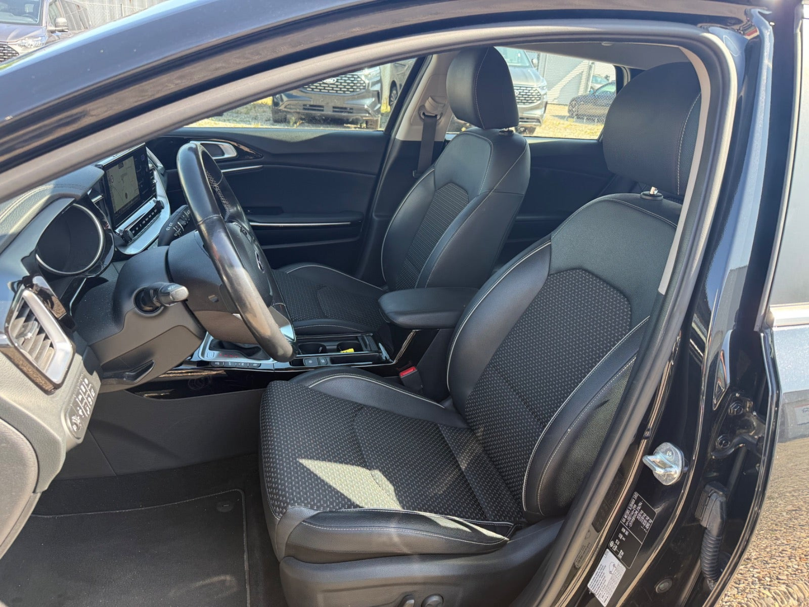 Sort Kia Ceed fra 2021