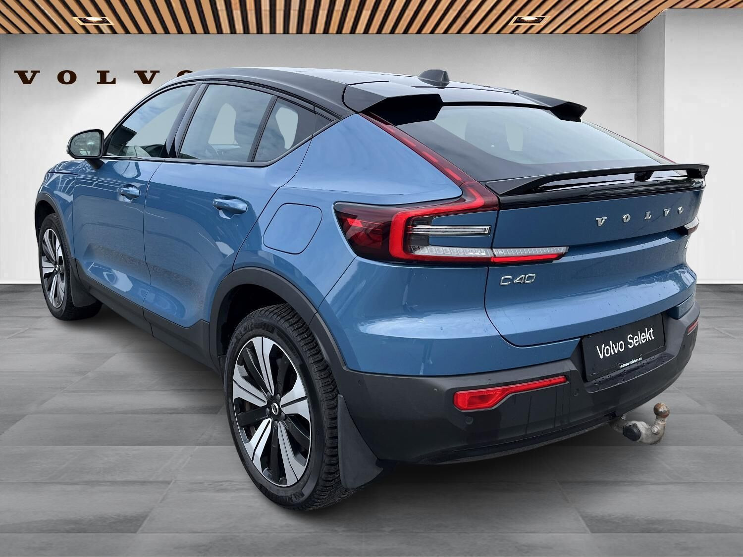 Blå Volvo C40 fra 2022
