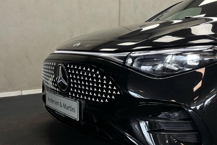 Sort Mercedes CLA250+ fra 2025