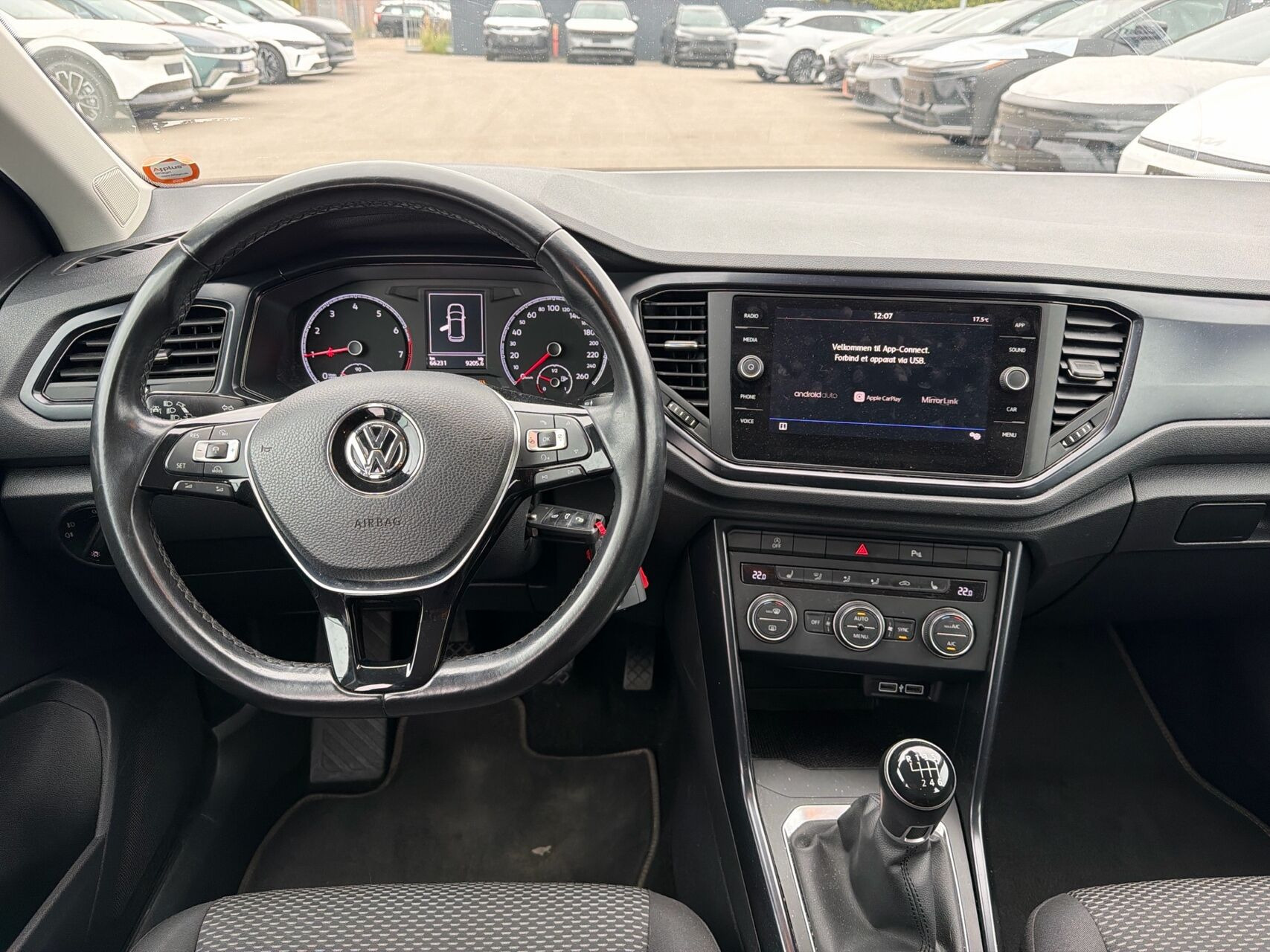 Sort VW T-Roc fra 2019