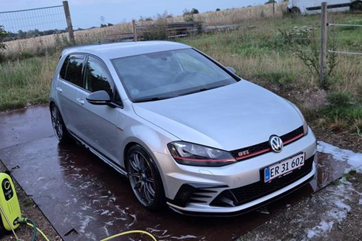undefined VW Golf fra 2016