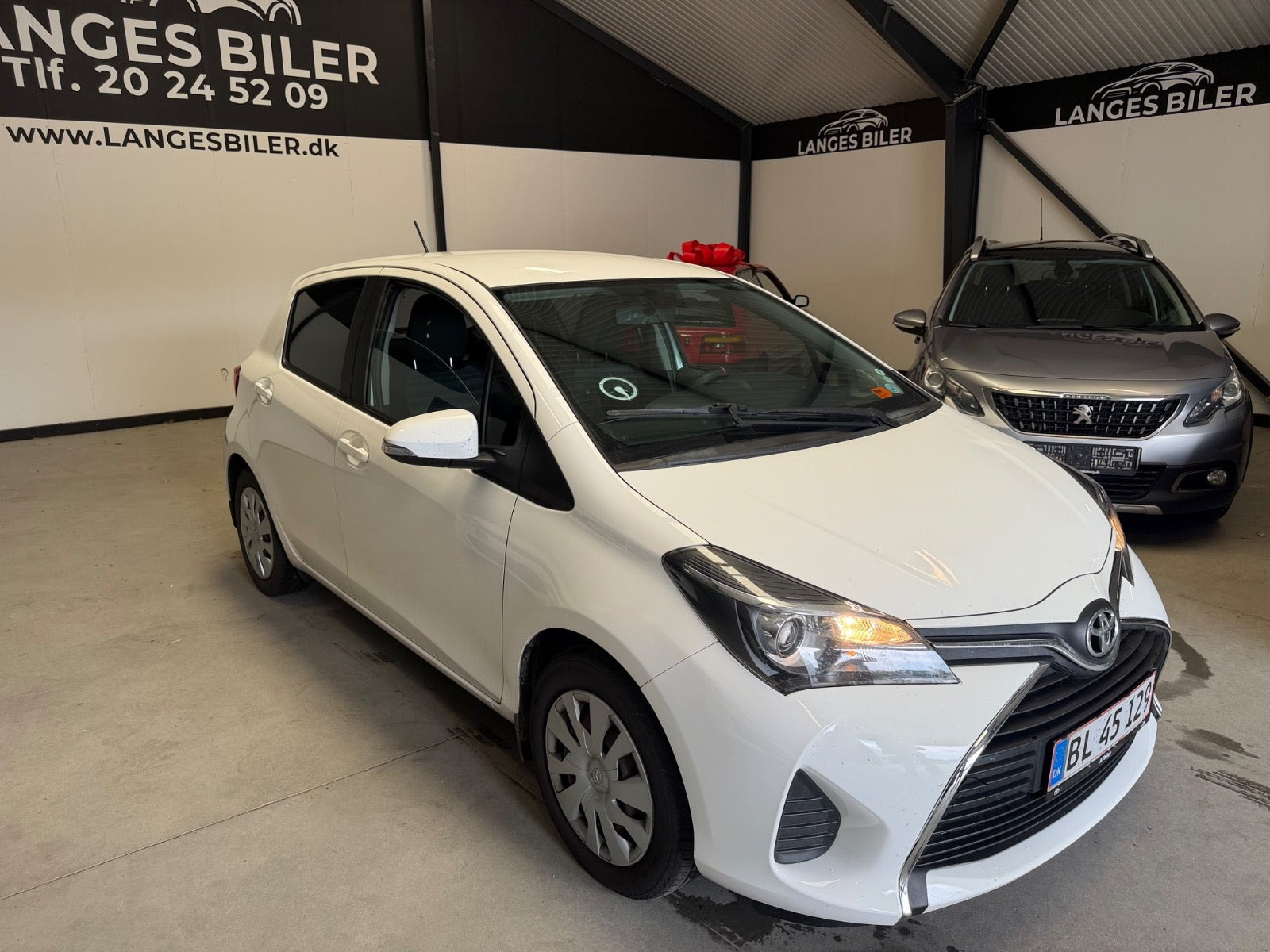 Hvid Toyota Yaris fra 2017