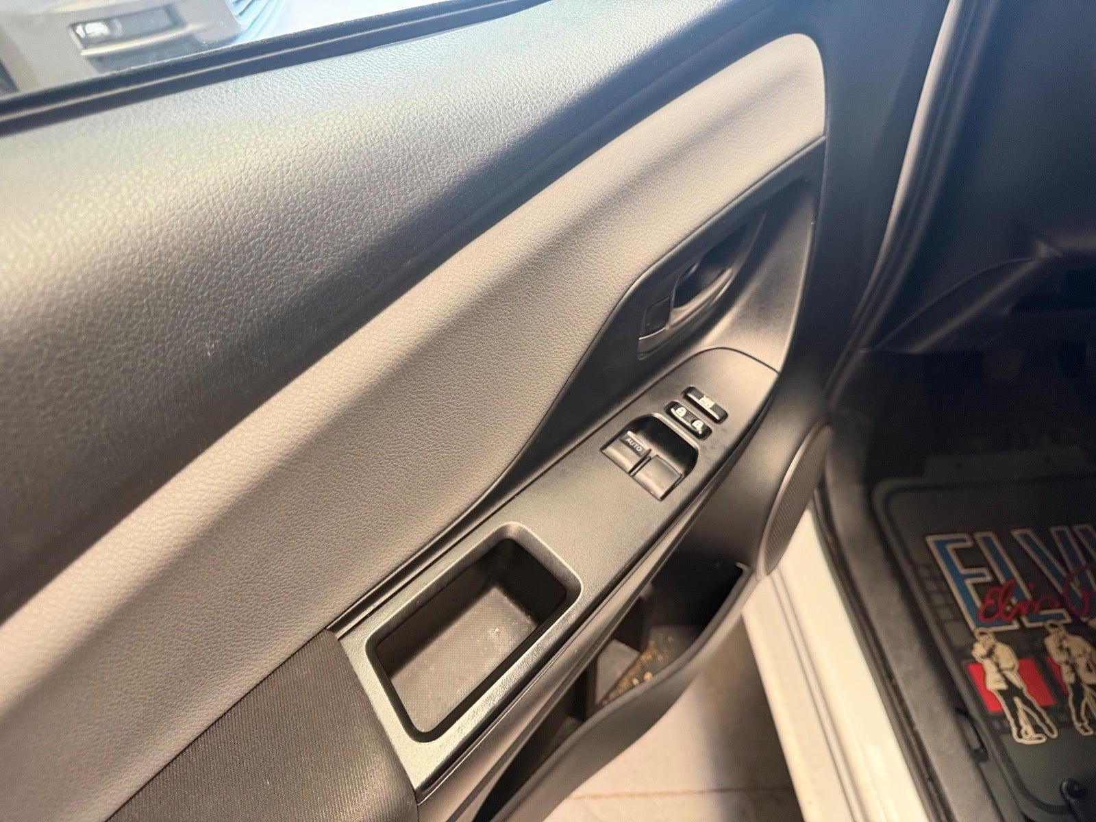 Hvid Toyota Yaris fra 2017
