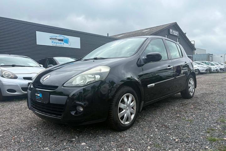 Sort Renault Clio III fra 2012 set udefra