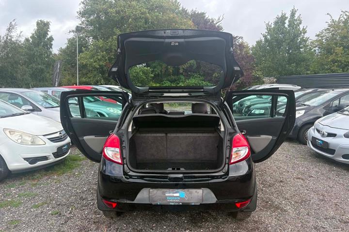 Sort Renault Clio III fra 2012