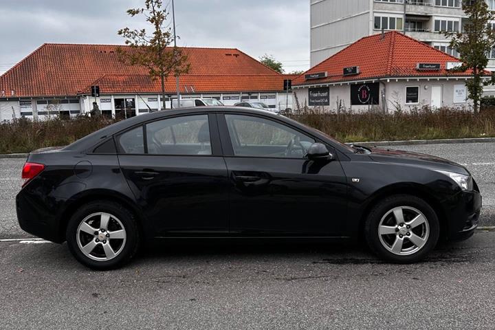 Sort Chevrolet Cruze fra 2011