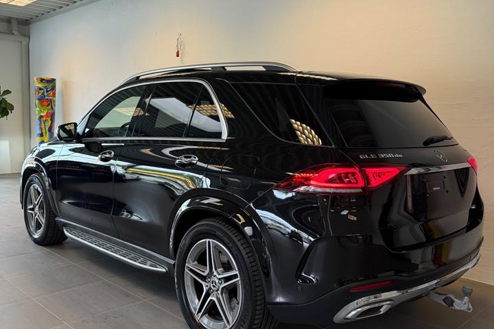 Sort Mercedes GLE350 de fra 2022