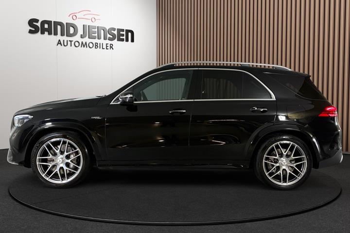 Sort Mercedes GLE53 fra 2025