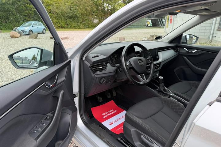 Sølv Skoda Kamiq fra 2020