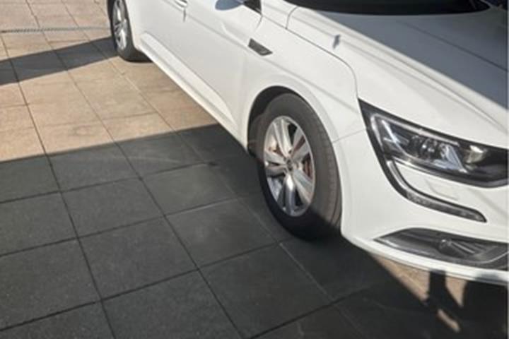 undefined Renault Talisman fra 2016
