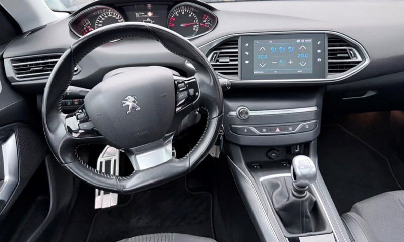 undefined Peugeot 308 fra 2018