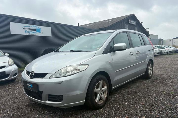 Grå Mazda 5 fra 2007 set udefra