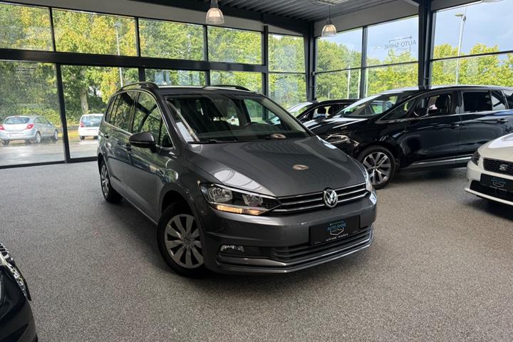 undefined VW Touran fra 2020