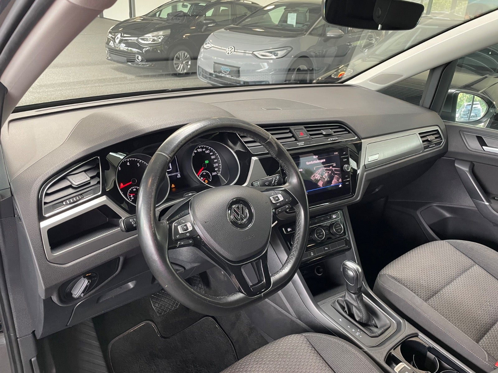 undefined VW Touran fra 2020