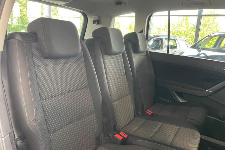 undefined VW Touran fra 2020