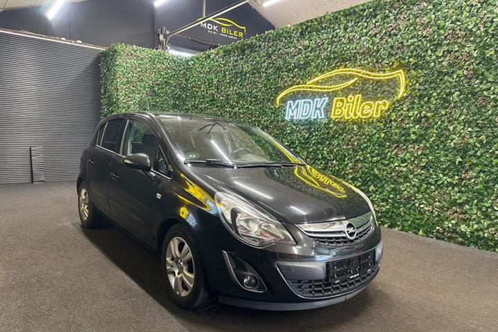 undefined Opel Corsa fra 2013 set udefra