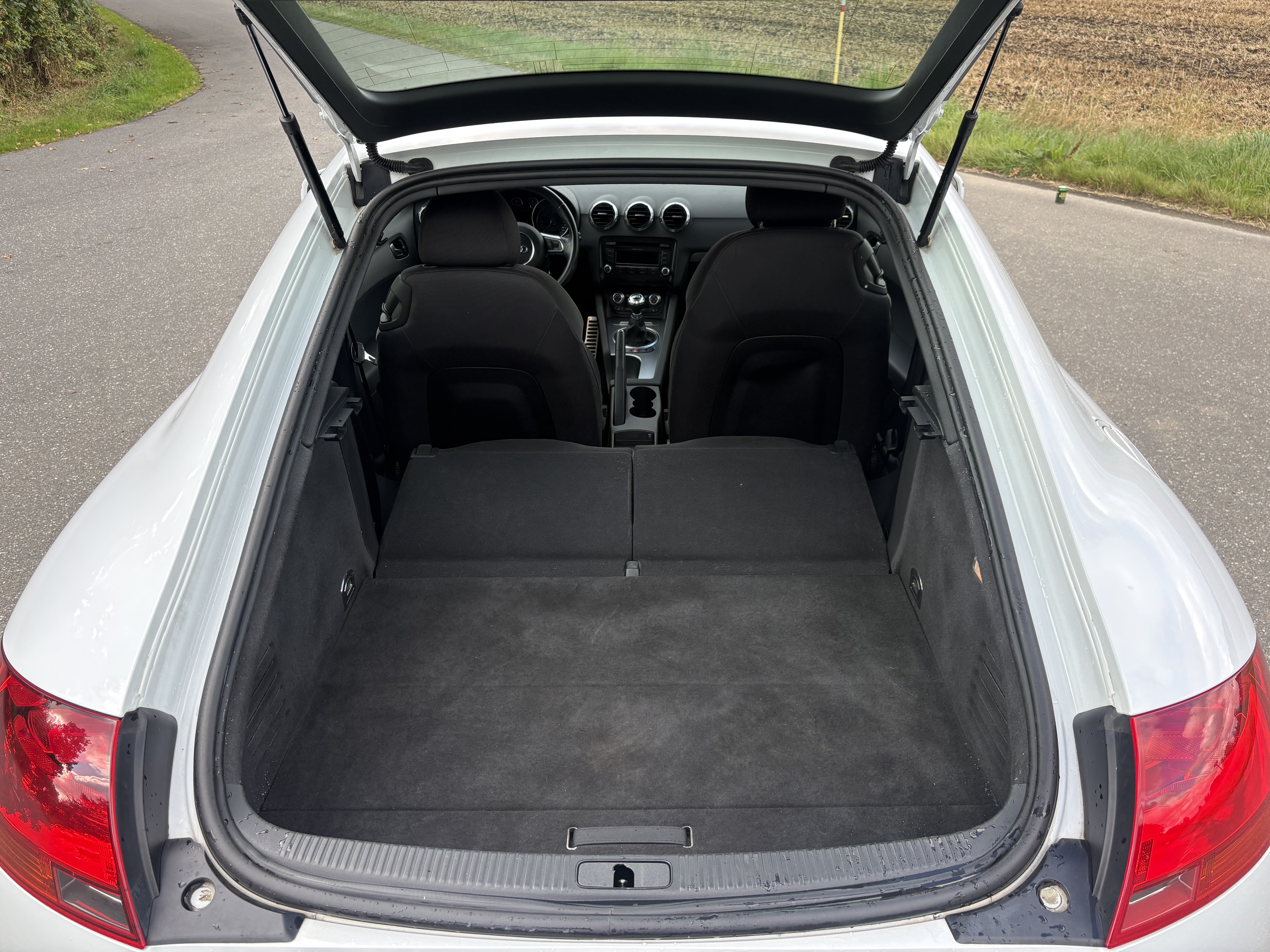 Hvid Audi TT fra 2014