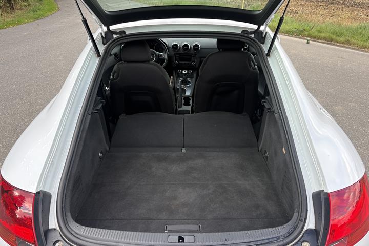 Hvid Audi TT fra 2014
