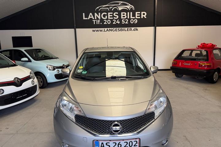 Sølv Nissan Note fra 2013