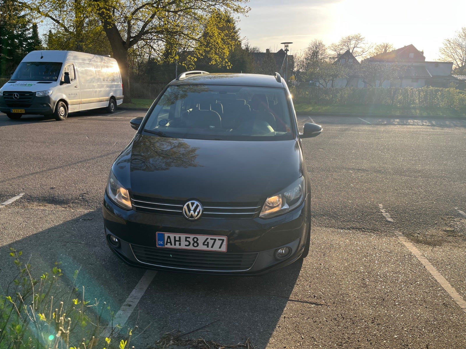 Sort VW Touran fra 2010