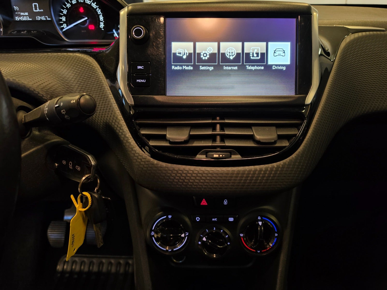 Hvid Peugeot 2008 fra 2016