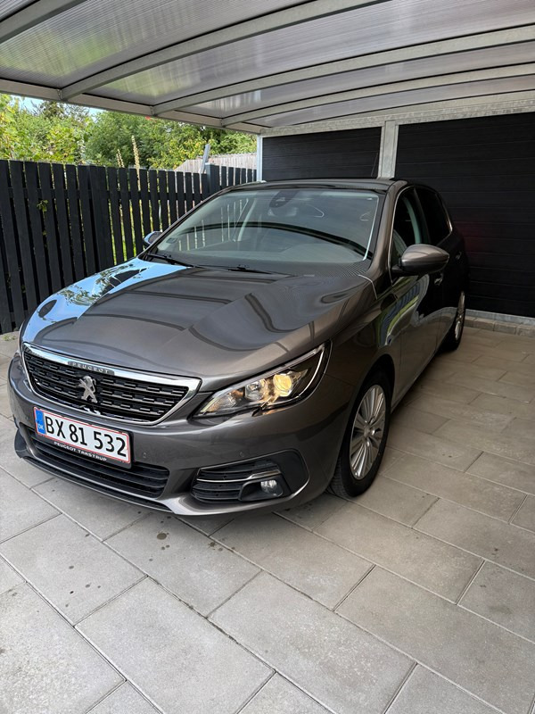 Peugeot 308 1.6 BlueHDi 120 hk 5D