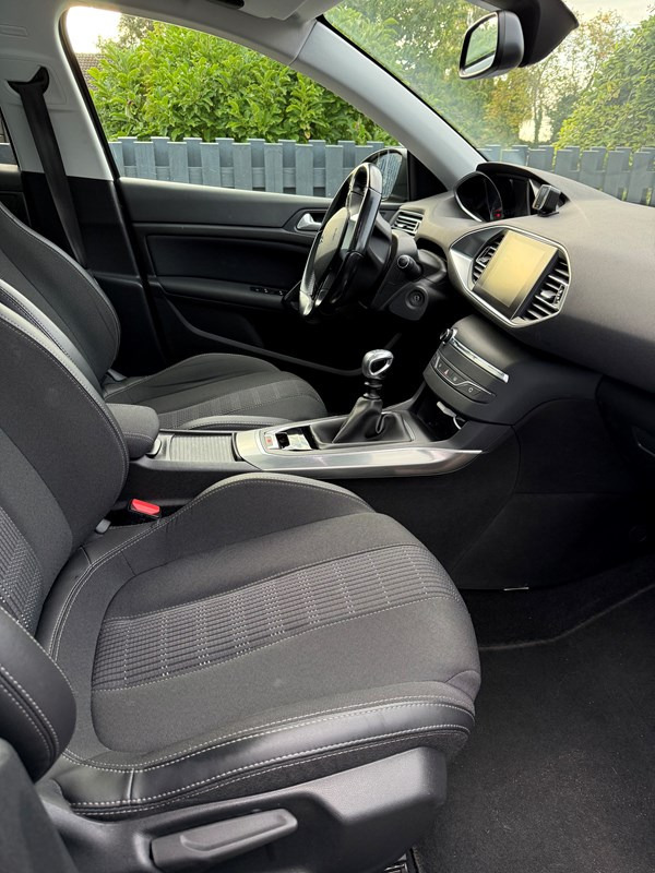 undefined Peugeot 308 fra 2018