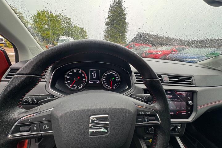 Orange Seat Ibiza fra 2019