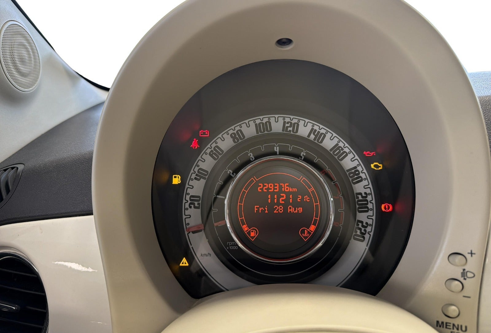 Hvid Fiat 500 fra 2009