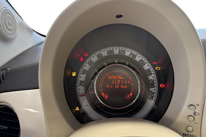 Hvid Fiat 500 fra 2009