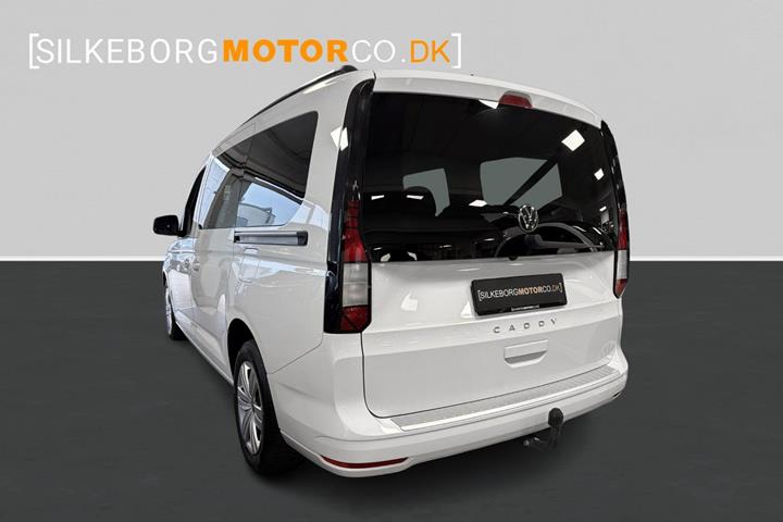 Hvid VW Caddy Maxi fra 2023
