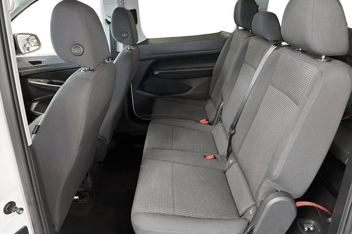 Hvid VW Caddy Maxi fra 2023