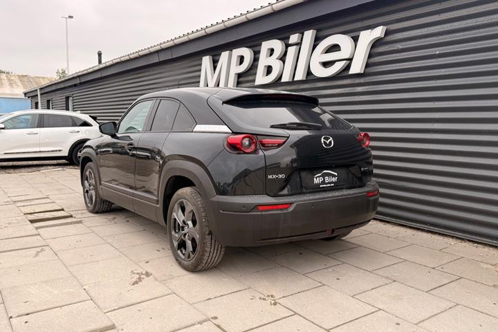 Sort Mazda MX-30 fra 2020