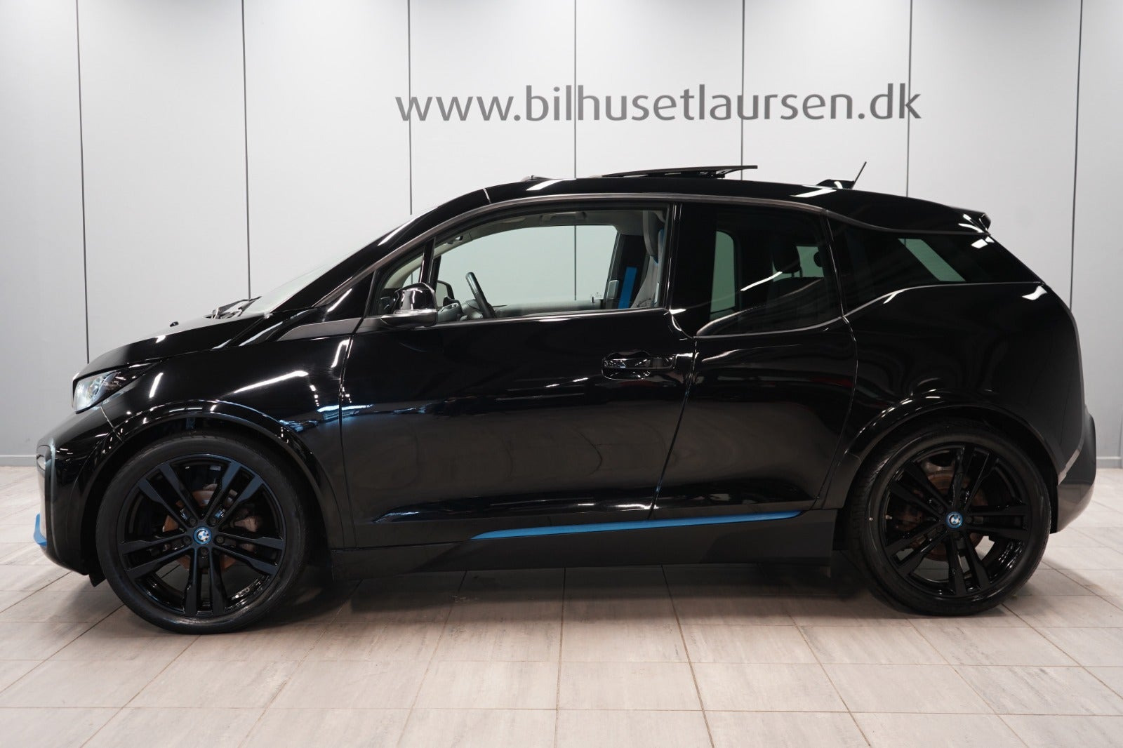 Sort BMW i3s fra 2022