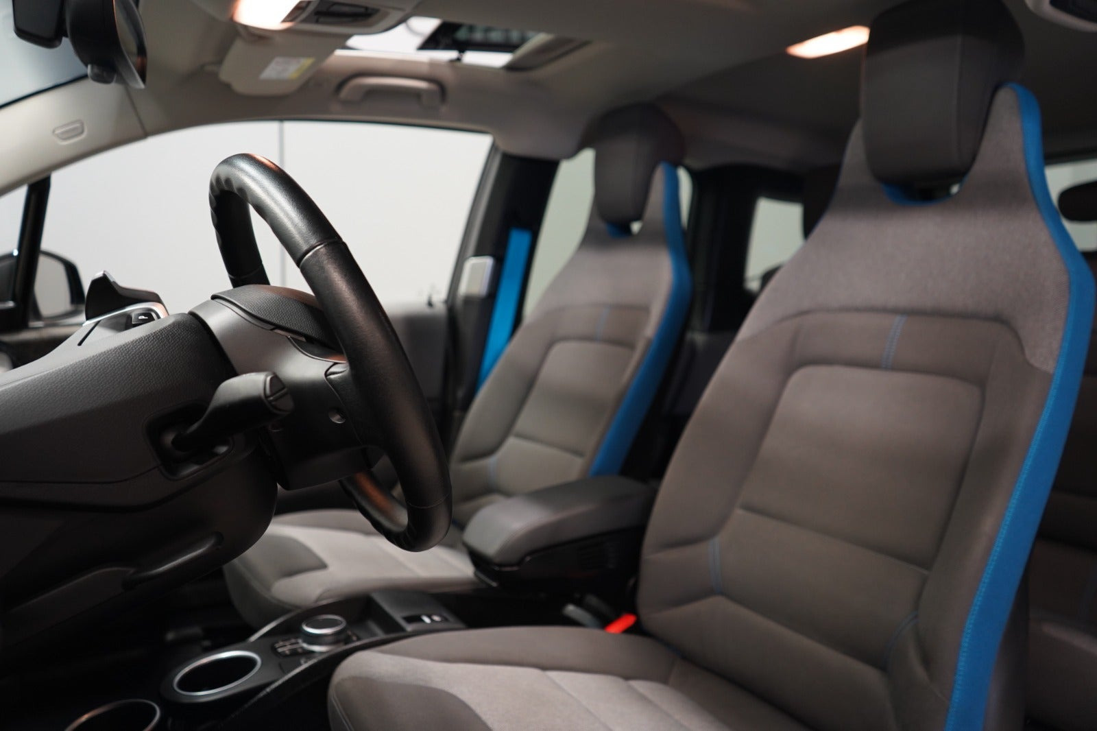 Sort BMW i3s fra 2022