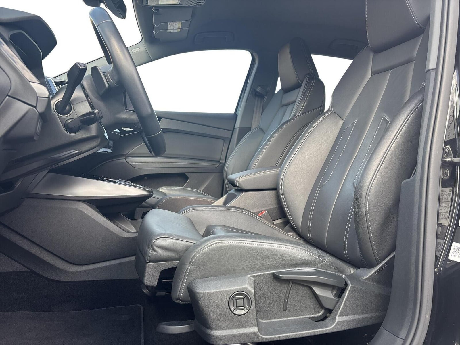 Sort Audi Q4 e-tron fra 2021