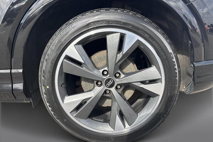 Sort Audi Q4 e-tron fra 2021